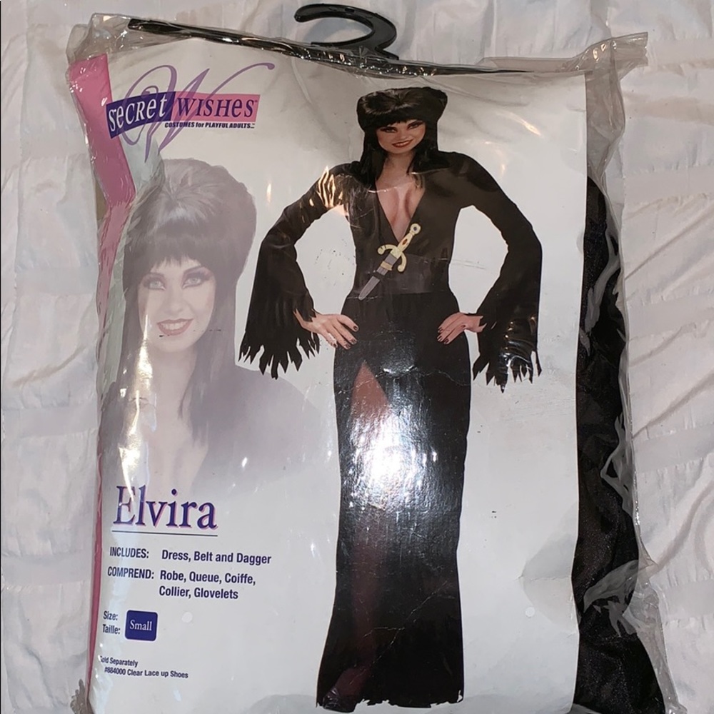 Elvira Costume